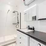 Apartmán Guestready - Apt Moderne - Direct Champs Elysees