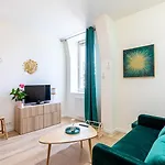 Guestready - Apt Moderne - Direct Champs Elysees * Clichy