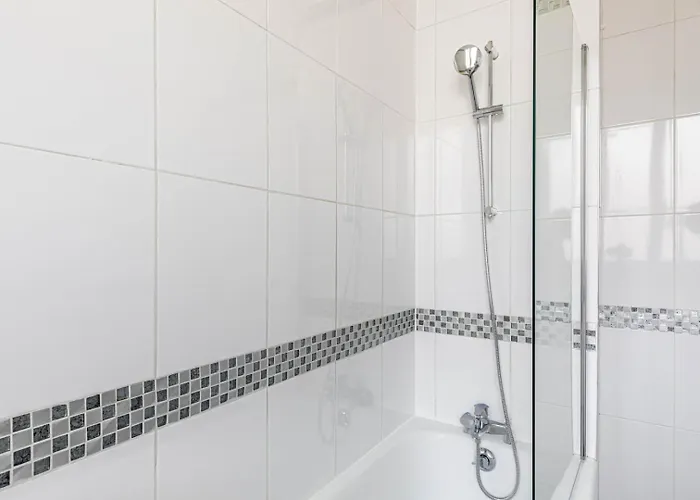 Guestready - Apt Moderne - Direct Champs Elysees