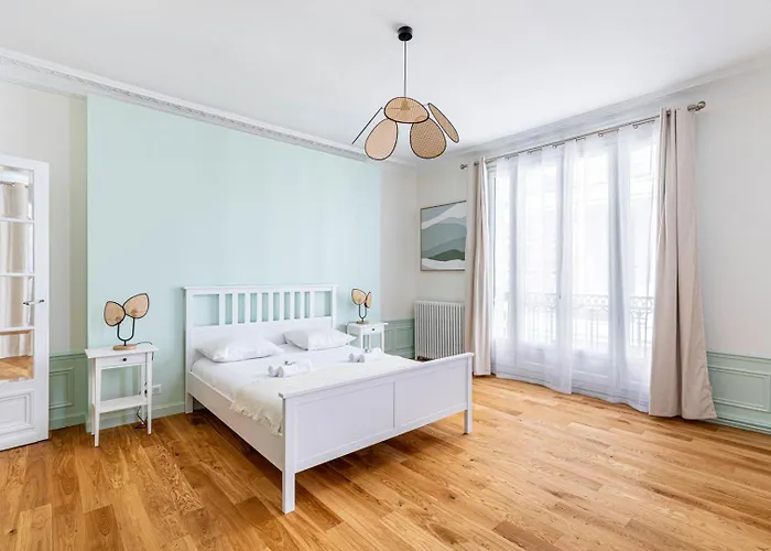 Guestready - Apt Moderne - Direct Champs Elysees アパート *