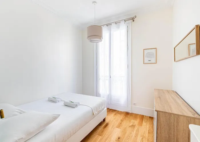 Guestready - Apt Moderne - Direct Champs Elysees クリシー
