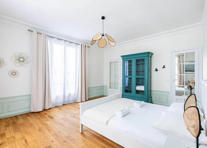 Guestready - Apt Moderne - Direct Champs Elysees アパート クリシー